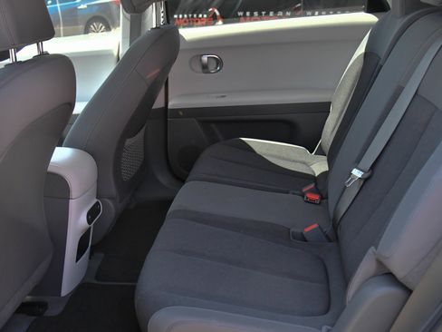 Used 2024 Hyundai Ioniq 5 SE RWD image 38