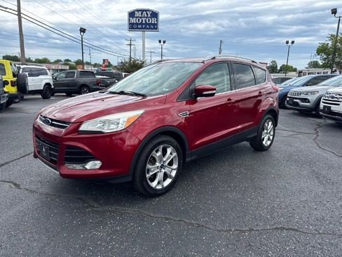 Used 2015 Ford Escape Titanium FWD image 1