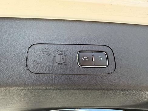 Used 2024 Lincoln Aviator Reserve w/ Elements Package Plus AWD/4WD image 8