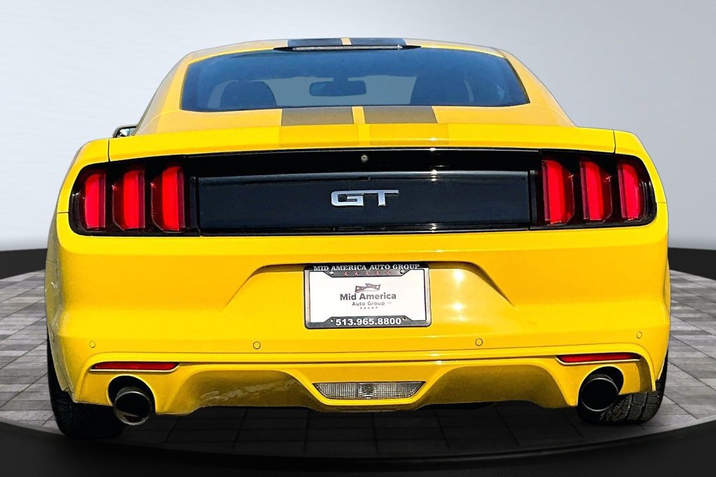 Used 2017 Ford Mustang GT w/ GT Performance Package RWD image 4