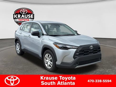 Used 2026 Toyota Corolla Cross L FWD image 3