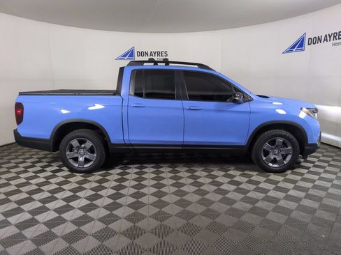 Certified 2025 Honda Ridgeline TrailSport image 10