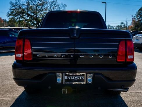 Used 2002 Lincoln Blackwood image 5