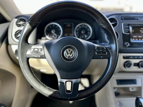 Used 2016 Volkswagen Tiguan S FWD image 7