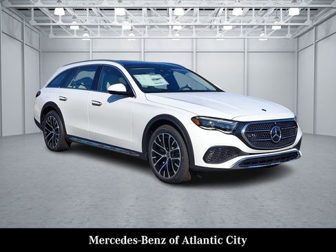 New 2025 Mercedes-Benz E 450 4MATIC All-Terrain Wagon image 1