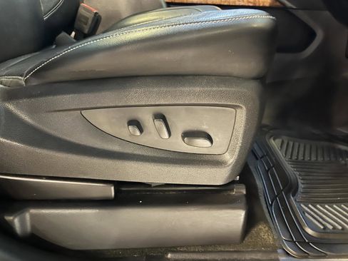 Used 2015 Chevrolet Suburban LTZ AWD/4WD image 45