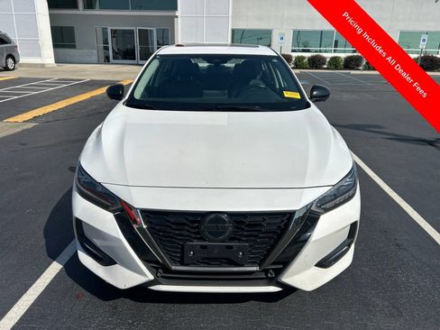 Used 2022 Nissan Sentra SR w/ SR Premium Package FWD image 12