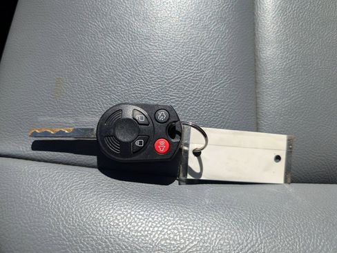 Used 2017 Ford Transit 250 148 High Roof Extended image 23