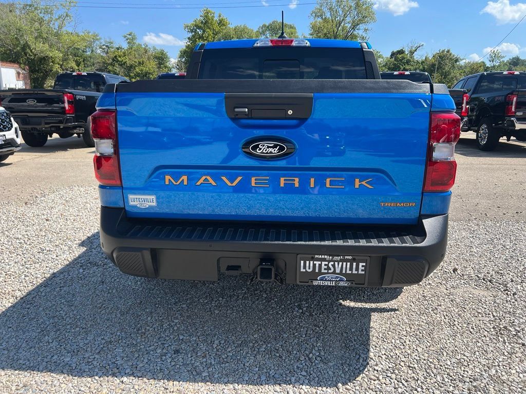 Used 2025 Ford Maverick Tremor AWD/4WD image 7