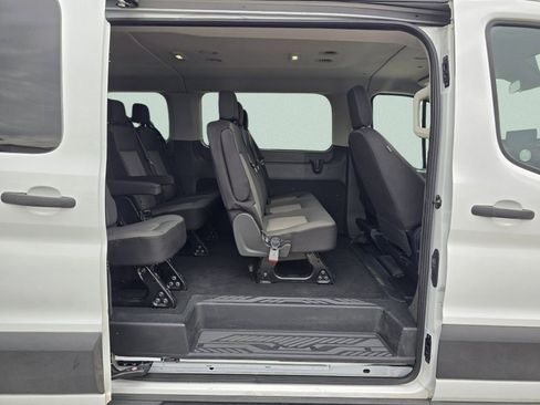 Used 2023 Ford Transit 350 XLT image 27