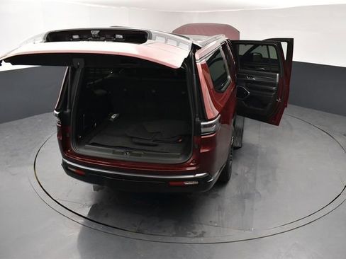 New 2026 Jeep Grand Wagoneer L Limited image 29