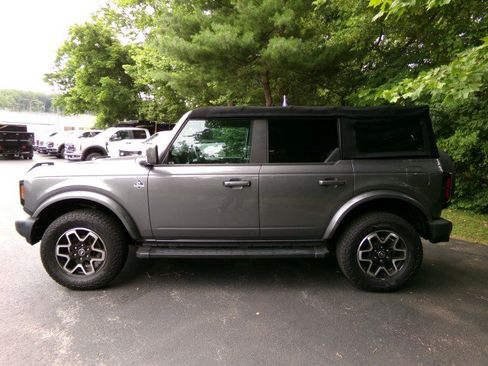 Used 2021 Ford Bronco Outer Banks AWD/4WD image 6