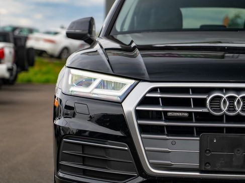 Used 2020 Audi Q5 Premium Plus image 6