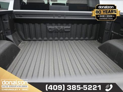 New 2026 GMC Sierra 1500 SLE image 14