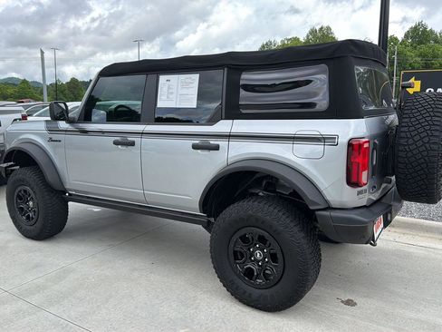 Used 2022 Ford Bronco Black Diamond AWD/4WD image 7
