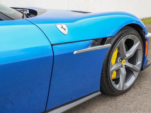 Certified 2025 Ferrari 12Cilindri RWD image 37