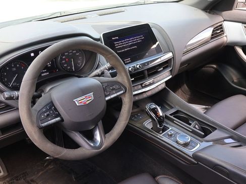 Used 2020 Cadillac CT5 Sport RWD image 30