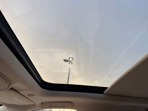 Used 2021 GMC Yukon XL Denali image 21