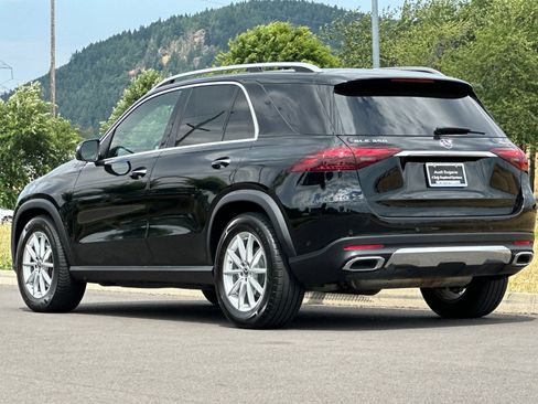 Used 2025 Mercedes-Benz GLE 350 4MATIC w/ Driver Assistance Package image 5