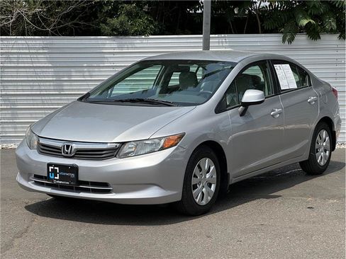 Used 2012 Honda Civic LX image 6