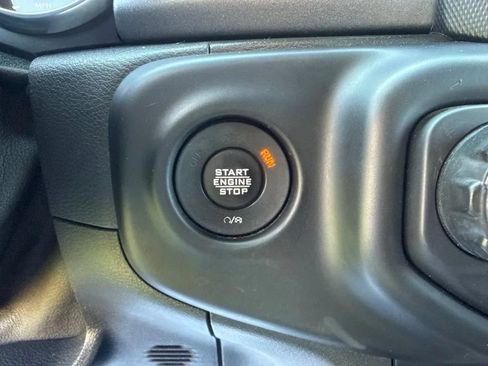 Used 2021 Jeep Gladiator Mojave AWD/4WD image 20