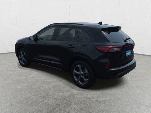 Used 2024 Ford Escape ST-Line w/ Tech Pack #1 AWD/4WD image 7