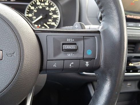 Certified 2023 Nissan Rogue SV w/ SV Premium B Package image 25