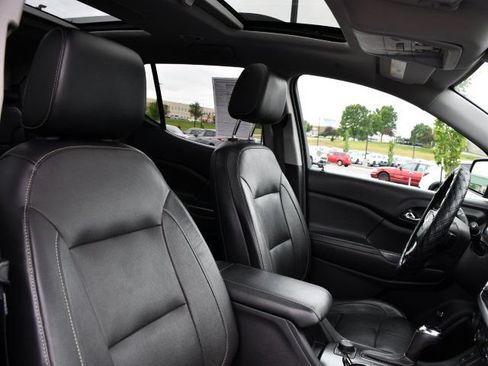 Used 2018 GMC Acadia SLT FWD image 36