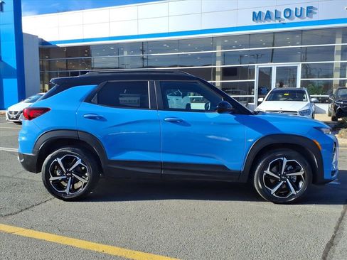 Certified 2023 Chevrolet TrailBlazer RS w/ Sun and Liftgate Package image 8