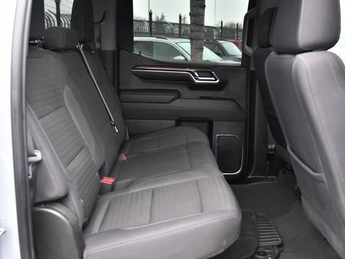 Used 2024 Chevrolet Silverado 1500 LT image 41