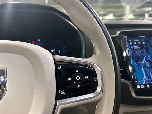 Certified 2023 Volvo XC90 B6 Plus w/ Protection Package Premier image 14