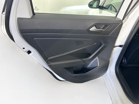 Used 2020 Volkswagen Jetta SE image 26