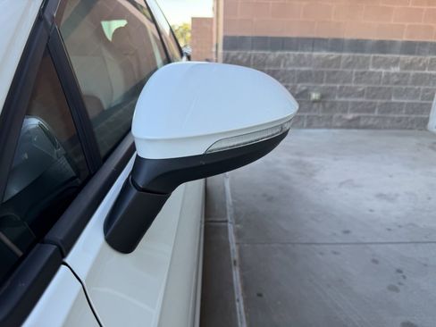 Used 2022 Volkswagen GTI SE w/ SE Leather Package image 12