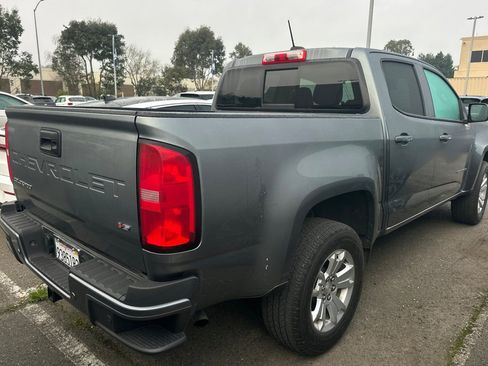 Used 2022 Chevrolet Colorado LT w/ Luxury Package image 3