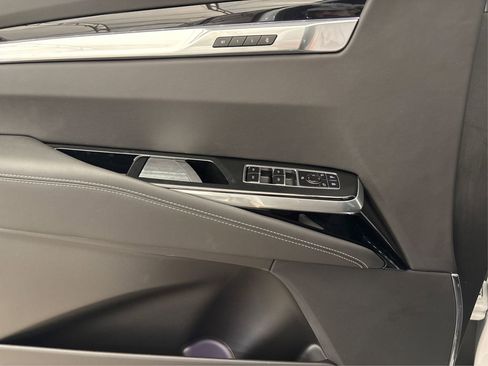 New 2025 Cadillac Escalade ESV Sport w/ LPO, ONYX Package image 20