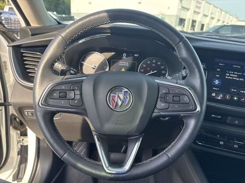 Used 2021 Buick Envision Essence w/ Sport Touring Package FWD image 11