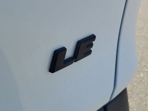 Used 2025 Toyota RAV4 LE FWD image 7