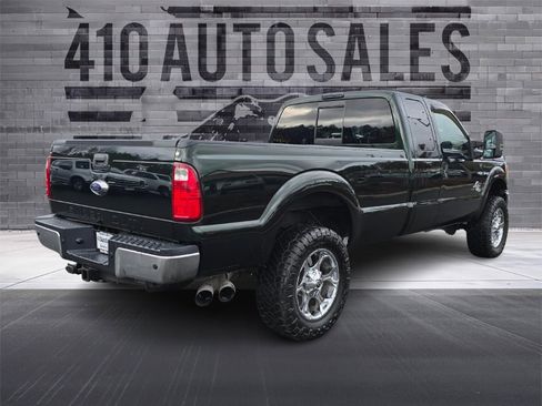 Used 2014 Ford F350 Lariat image 3