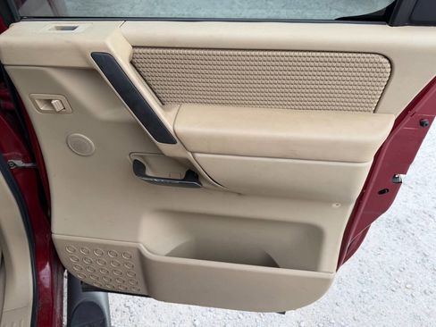 Used 2008 Nissan Titan SE image 18