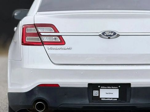 Used 2014 Ford Taurus SEL w/ Equipment Group 201A AWD/4WD image 13