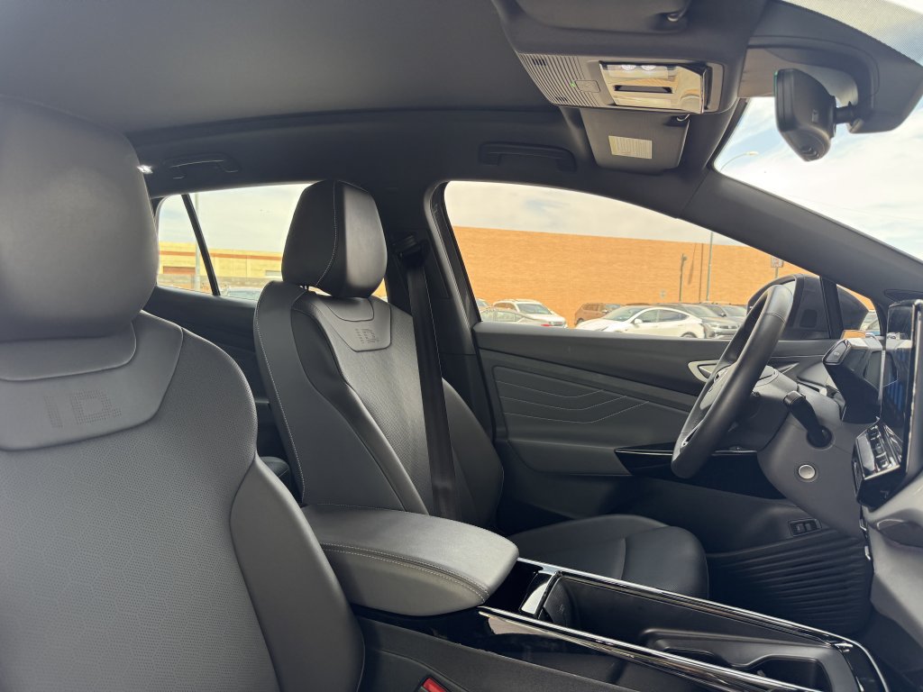 Used 2023 Volkswagen ID.4 S RWD image 39
