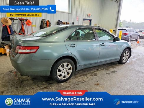 Used 2011 Toyota Camry LE FWD image 4