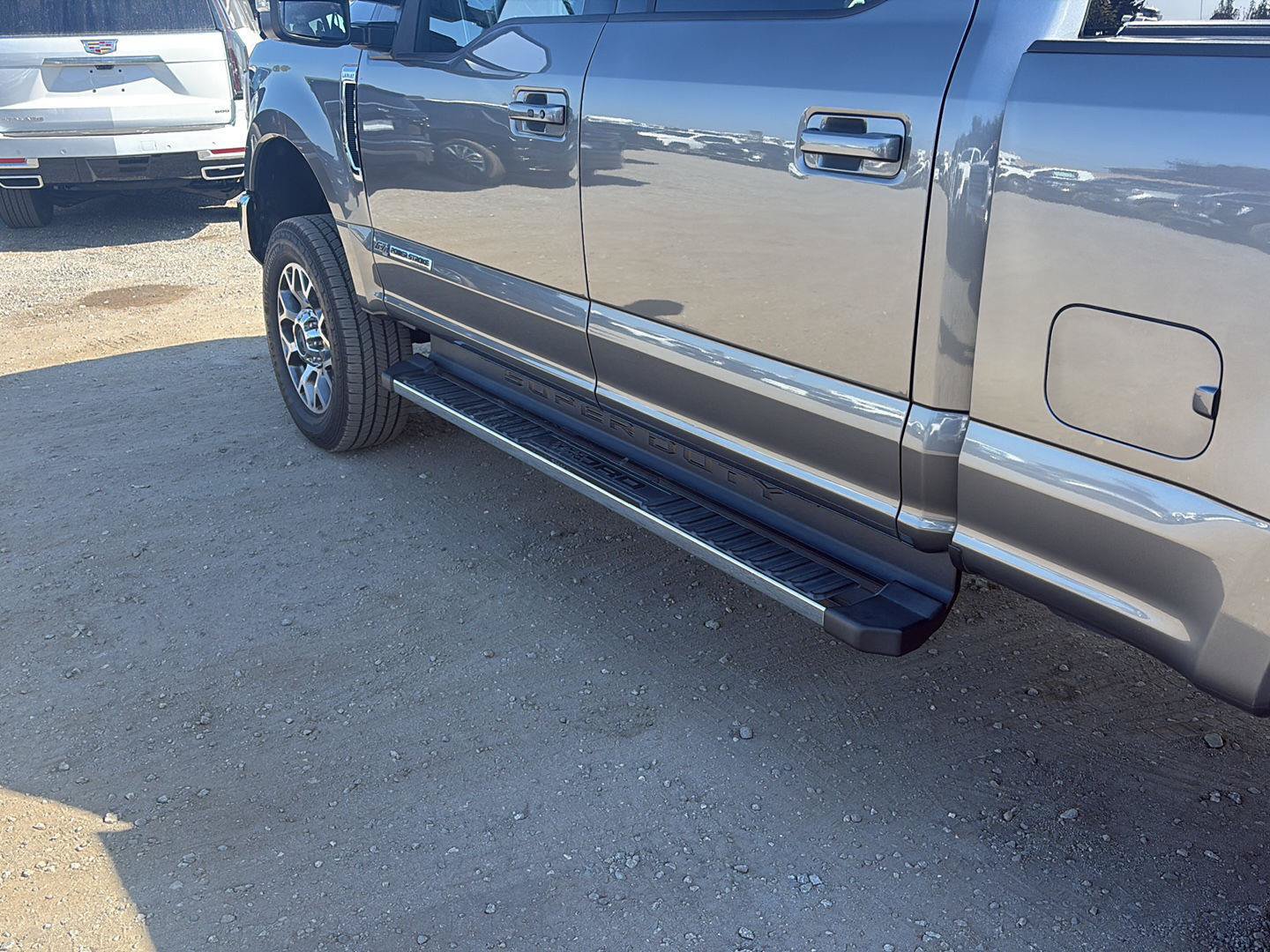 Used 2022 Ford F250 Lariat w/ Lariat Ultimate Package AWD/4WD image 8