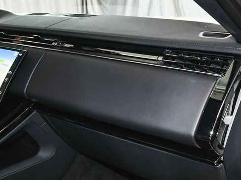 Used 2024 Land Rover Range Rover Sport Dynamic SE image 67