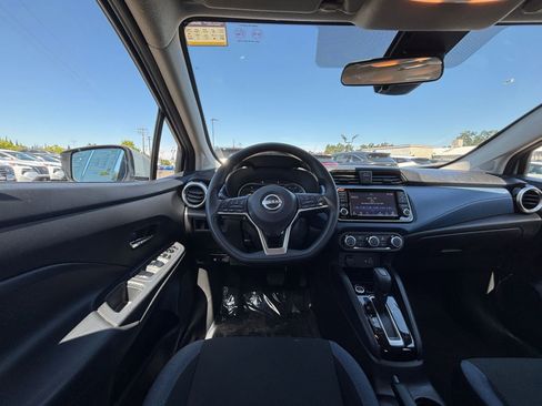 Used 2025 Nissan Versa SV FWD image 32