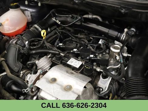 Used 2021 Ford EcoSport SE image 9