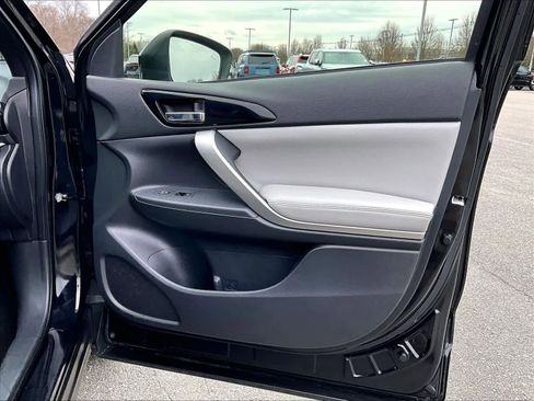 Used 2024 Mitsubishi Eclipse Cross SEL AWD/4WD image 12