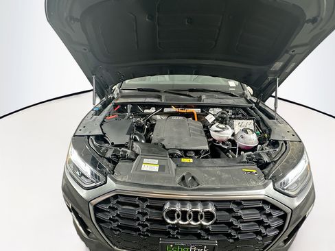 Used 2021 Audi Q5 e Premium Plus w/ Premium Plus Package AWD/4WD image 35