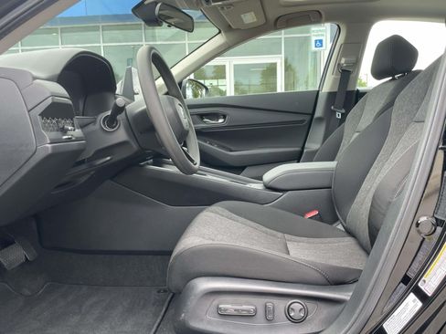 Used 2026 Honda Accord SE image 13
