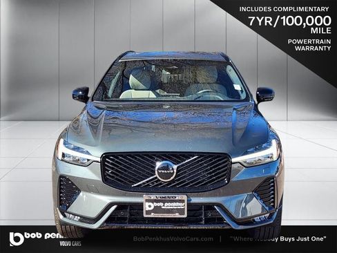 New 2026 Volvo XC60 B5 Core w/ Climate Package image 22